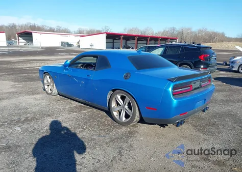 2016 Dodge Challenger 392 Hemi Scat Pack Shaker z USA, uszkodzony, nr VIN 2C3CDZFJ1GH148285